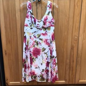 Connected floral dress. Petite size 12